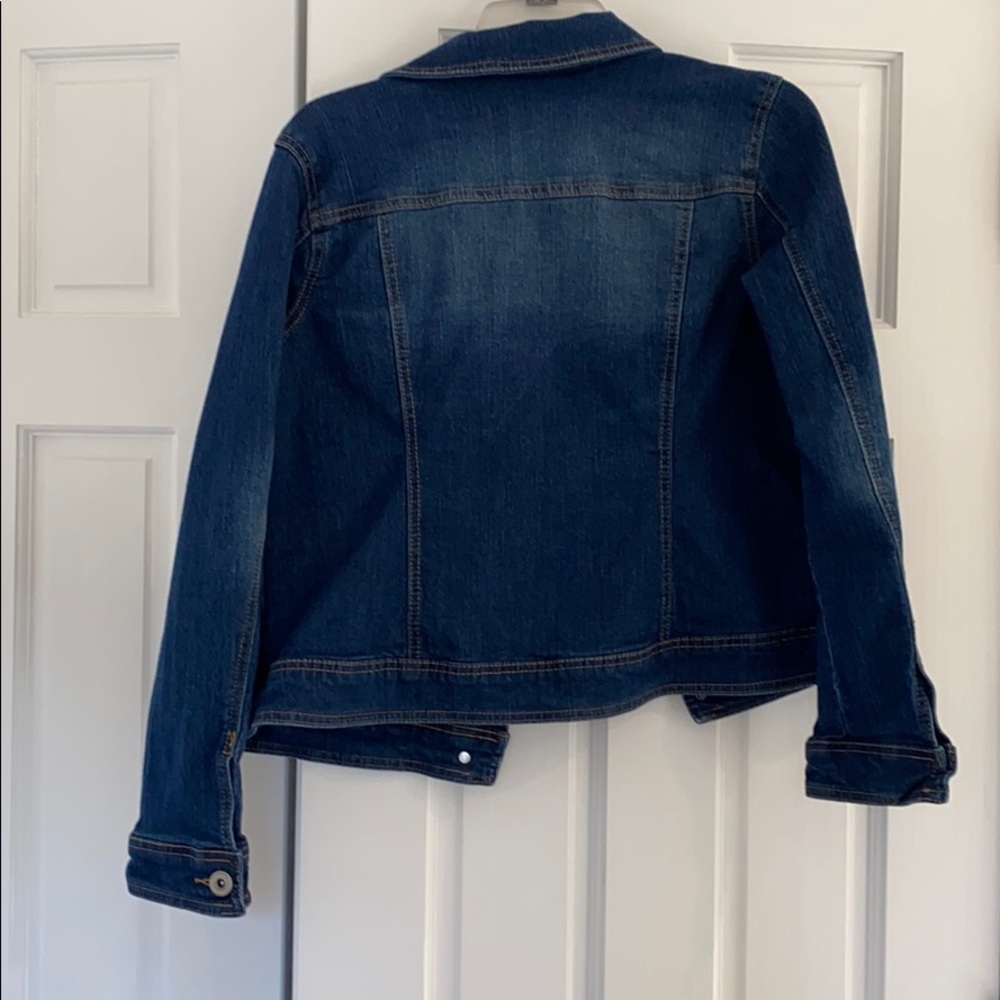 Jean jacket - Picture 2 of 3